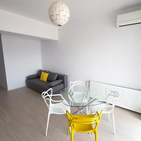 Apartel Vlaste Apartamento